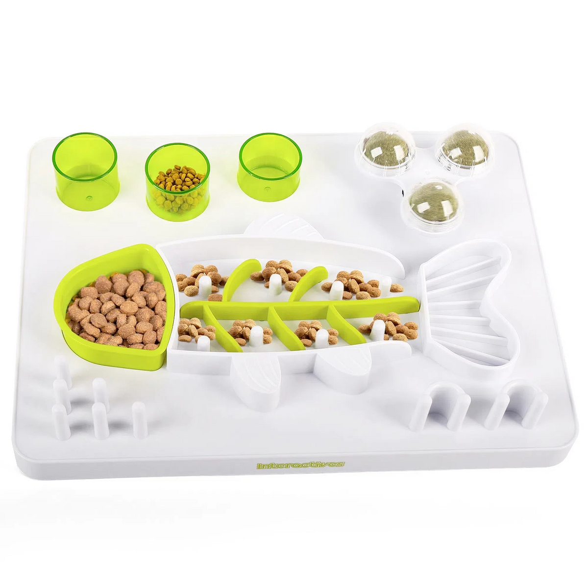 Cat feeder puzzle toy featuring a fish design